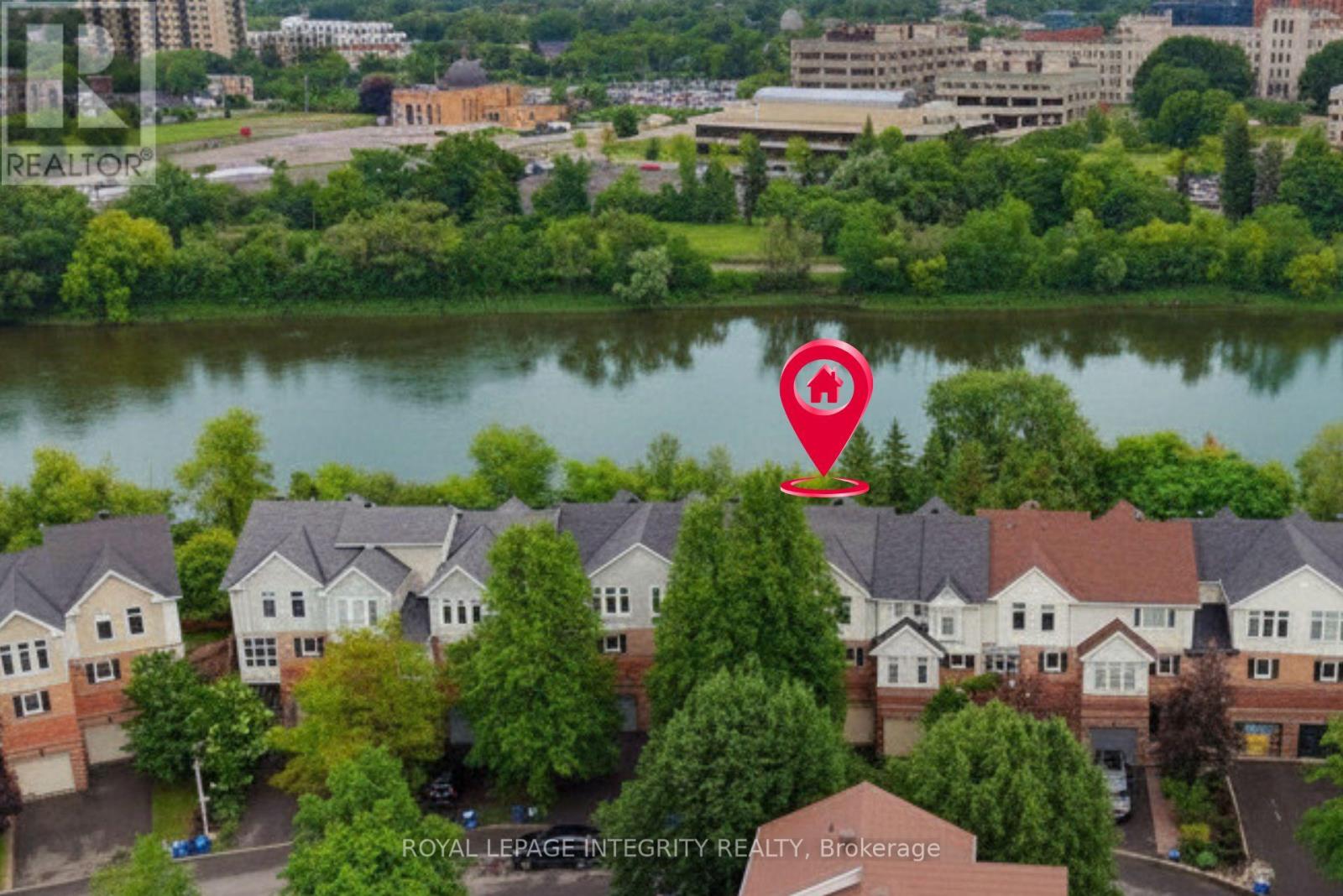 2 Bed, 4 Bath House for Sale in Ottawa – 81 ROBINSON AVENUE, Ottawa – MLS# X13469058 - Image 2