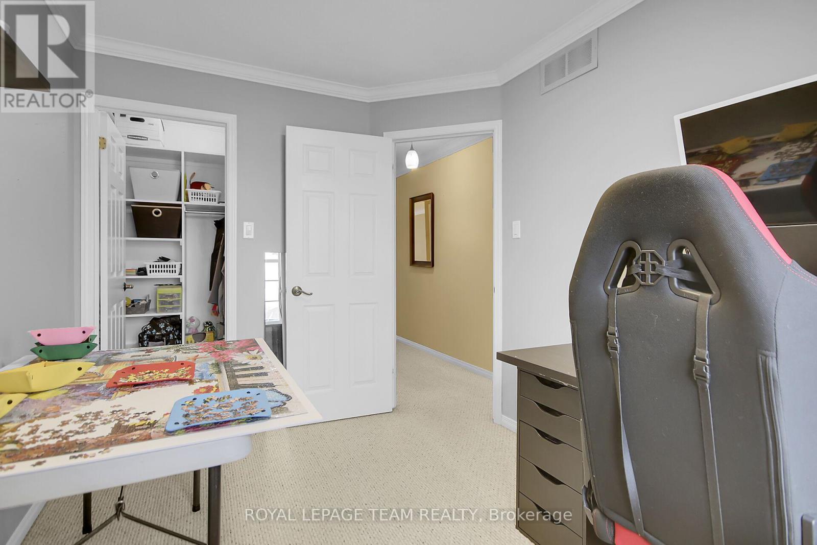 2136 BERGAMOT CIRCLE - 29