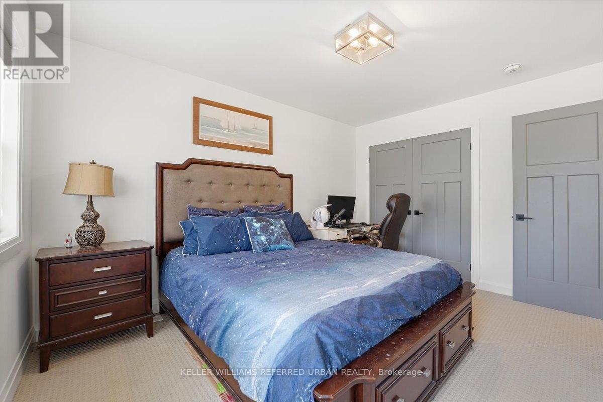 3805 RYAN AVENUE - 32