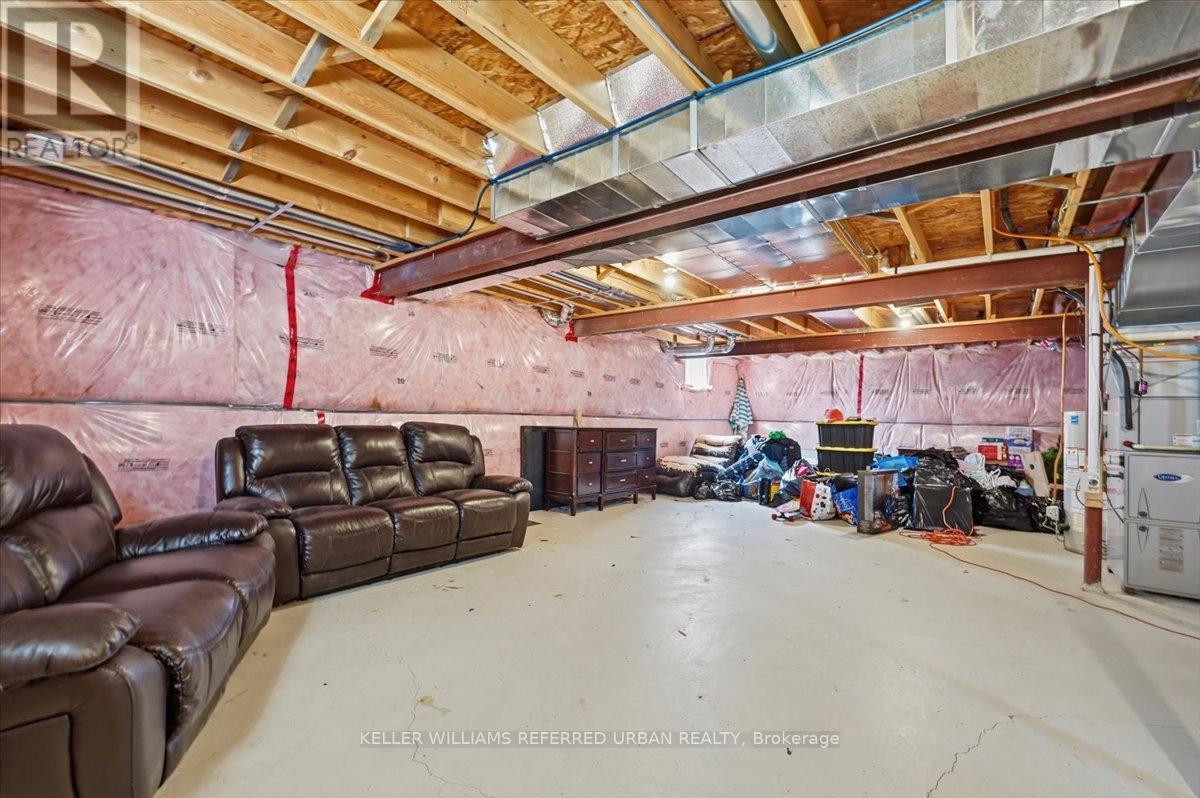 3805 RYAN AVENUE - 36