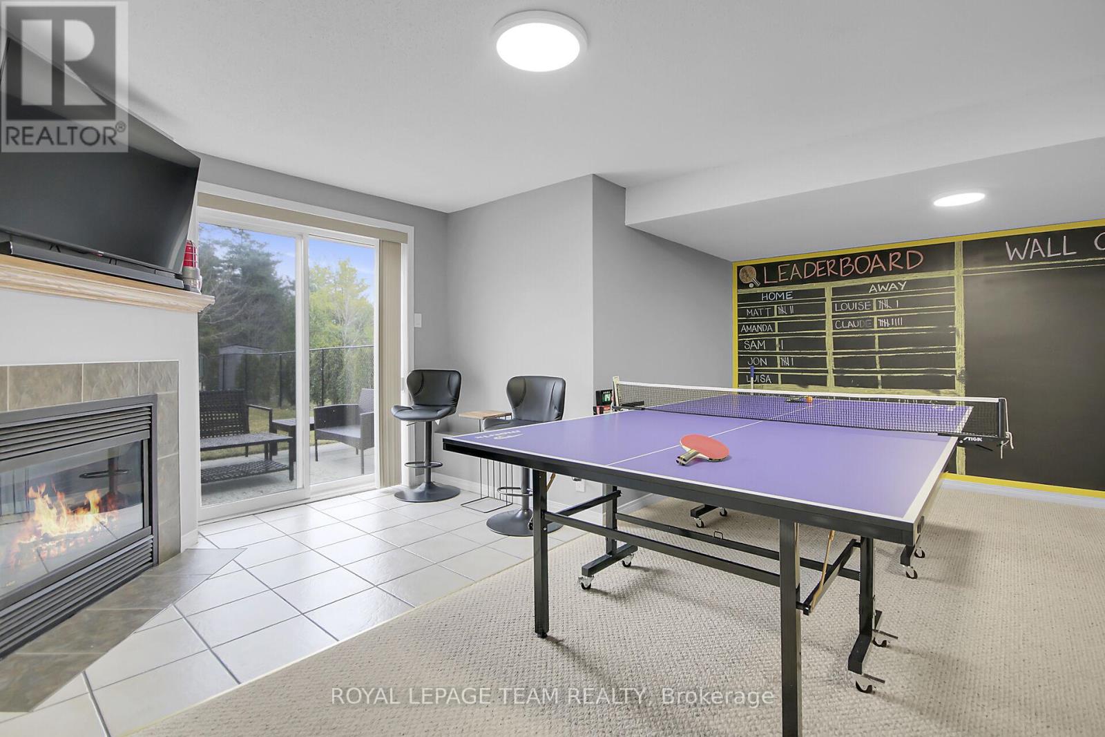 2136 BERGAMOT CIRCLE - 35
