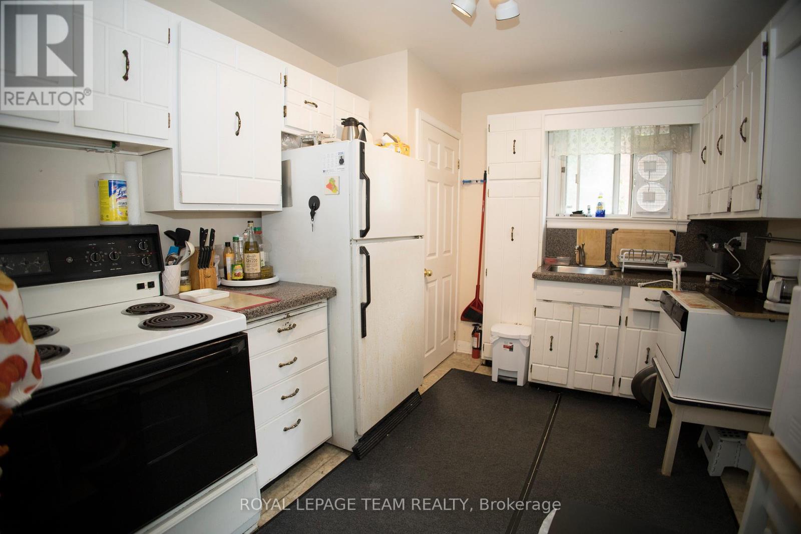 1339 KILBORN AVENUE - 17