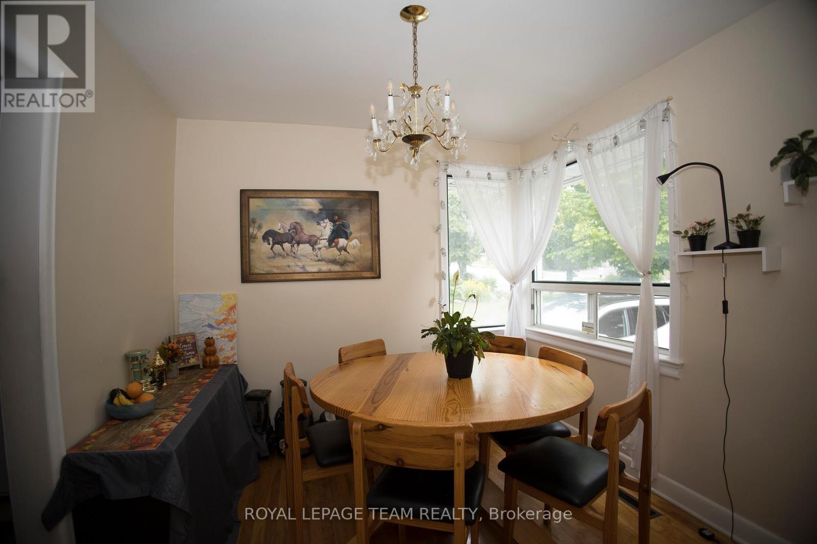 1339 KILBORN AVENUE - 19