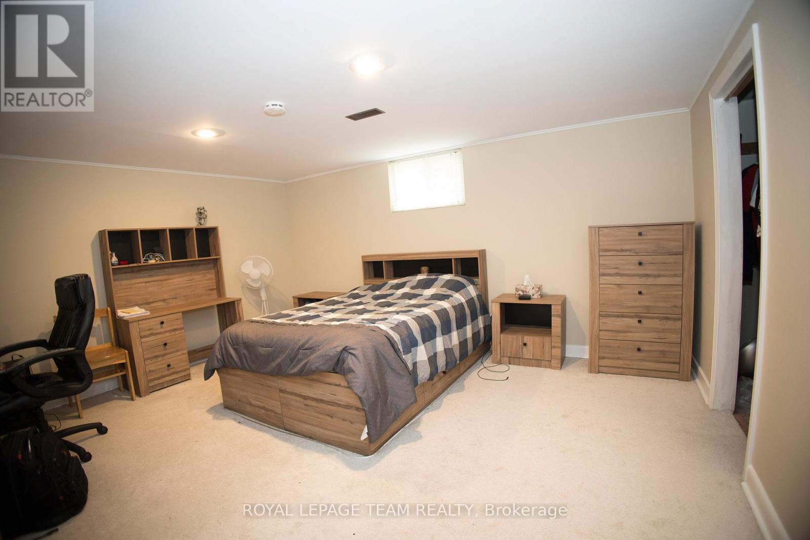 1339 KILBORN AVENUE - 6