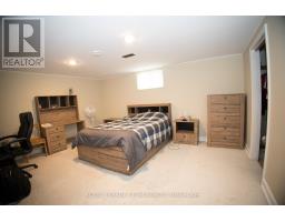 Foyer - 1339 Kilborn Avenue, Ottawa, ON K1H6L2 Photo 6
