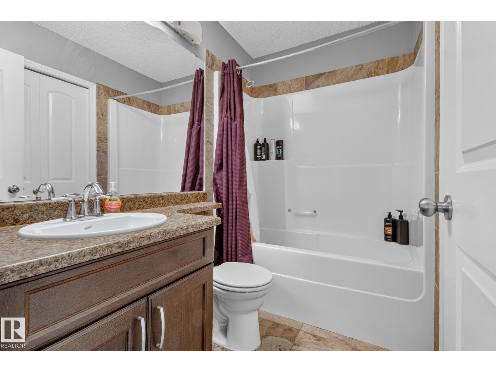 5204 159 AV NW — photo 17