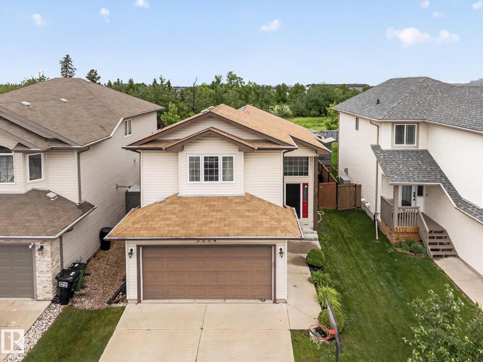 5204 159 AV NW — photo 35