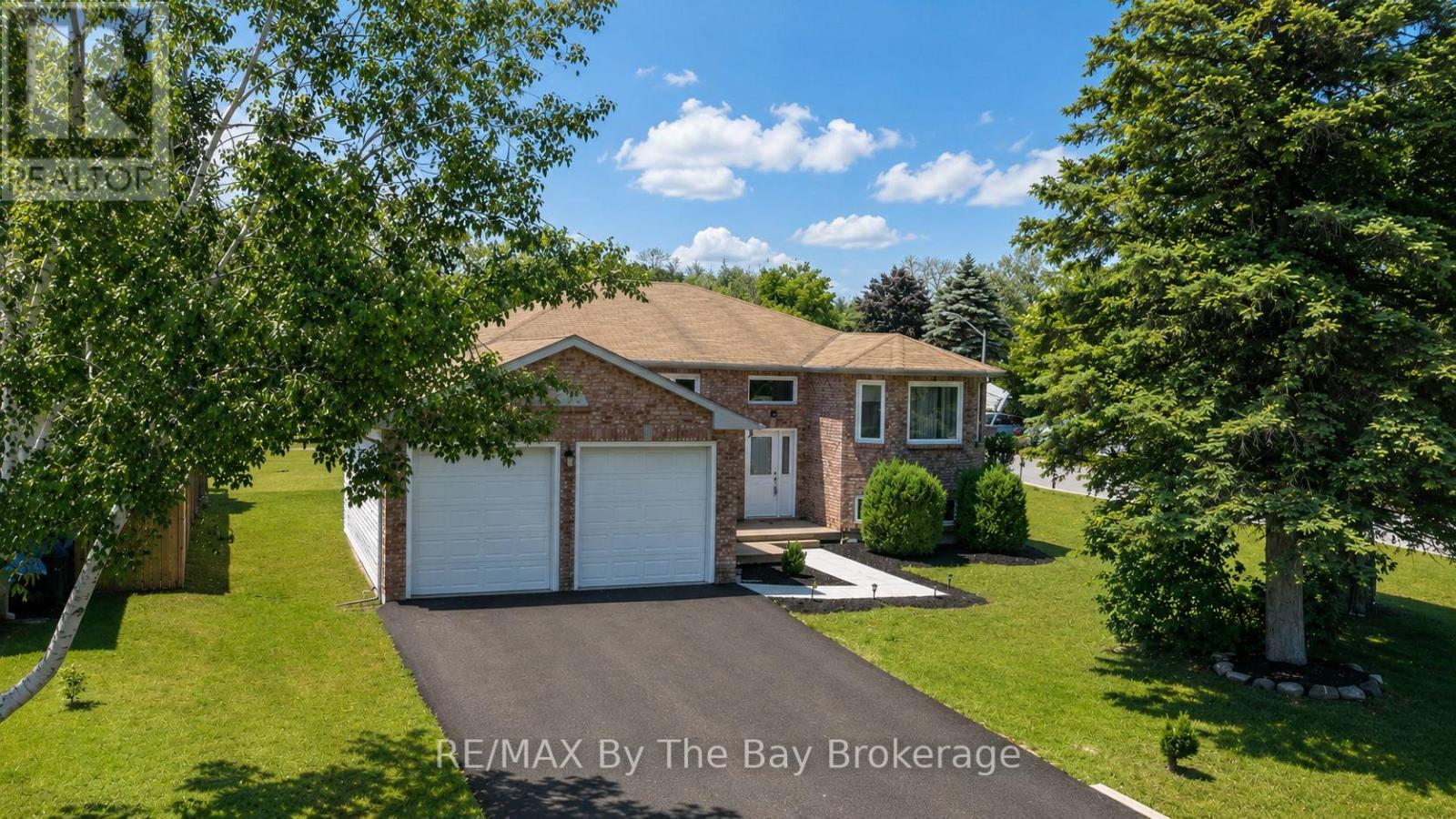 2 BIRCHMOUNT CIRCLE - 1