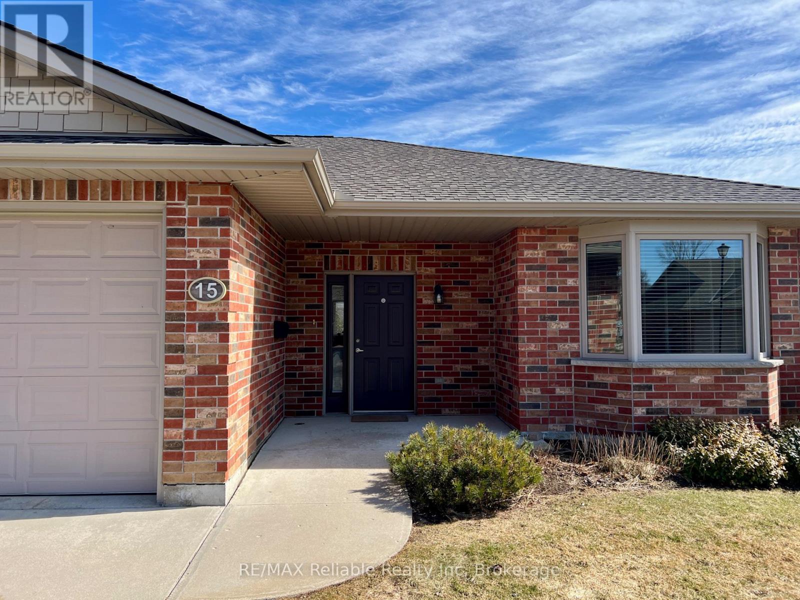 15 BAYFIELD MEWS LANE - Image 3