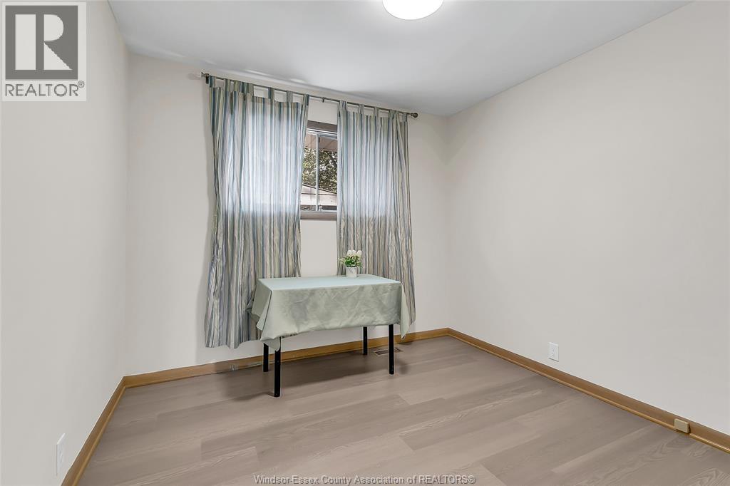 3425 RANKIN - 19