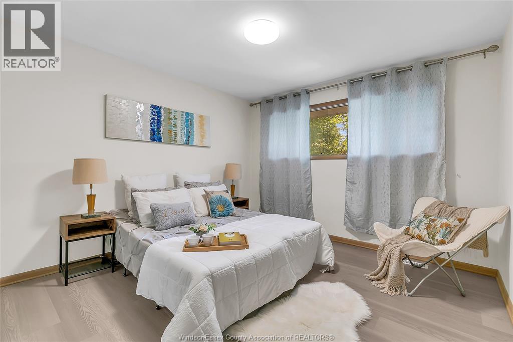3425 RANKIN - 17