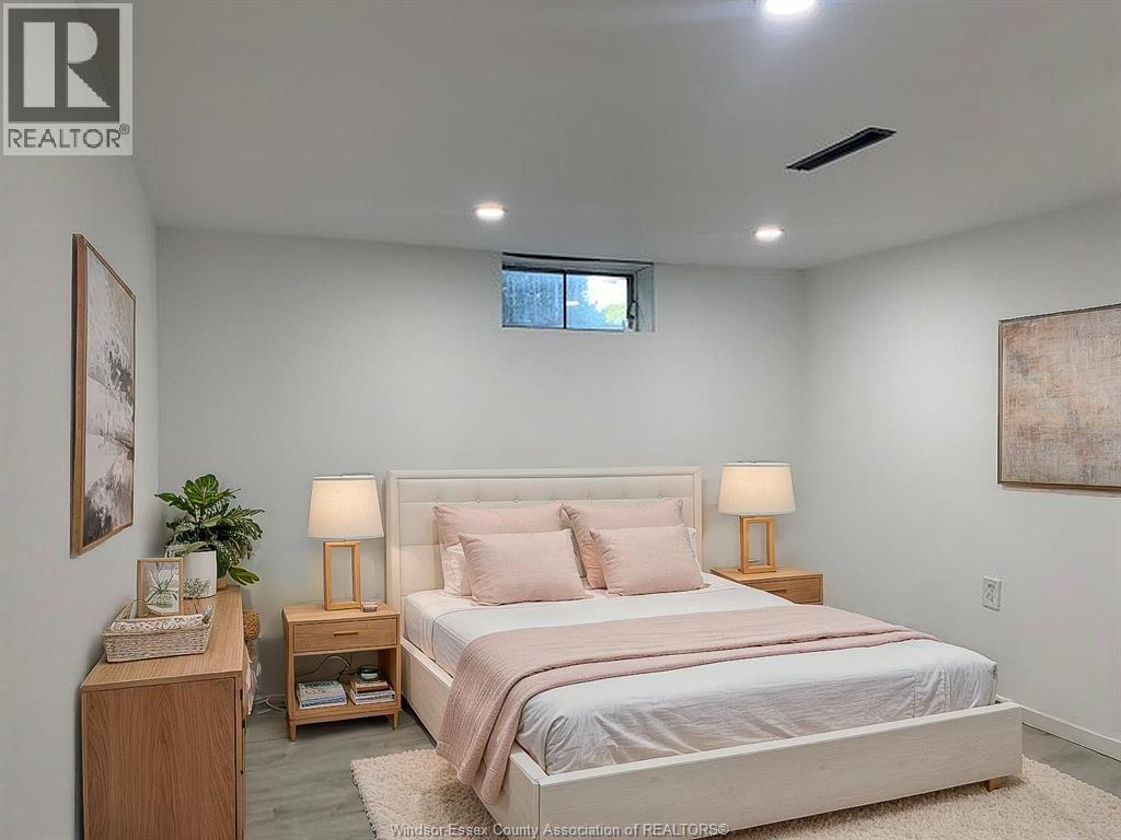 3425 RANKIN - 27