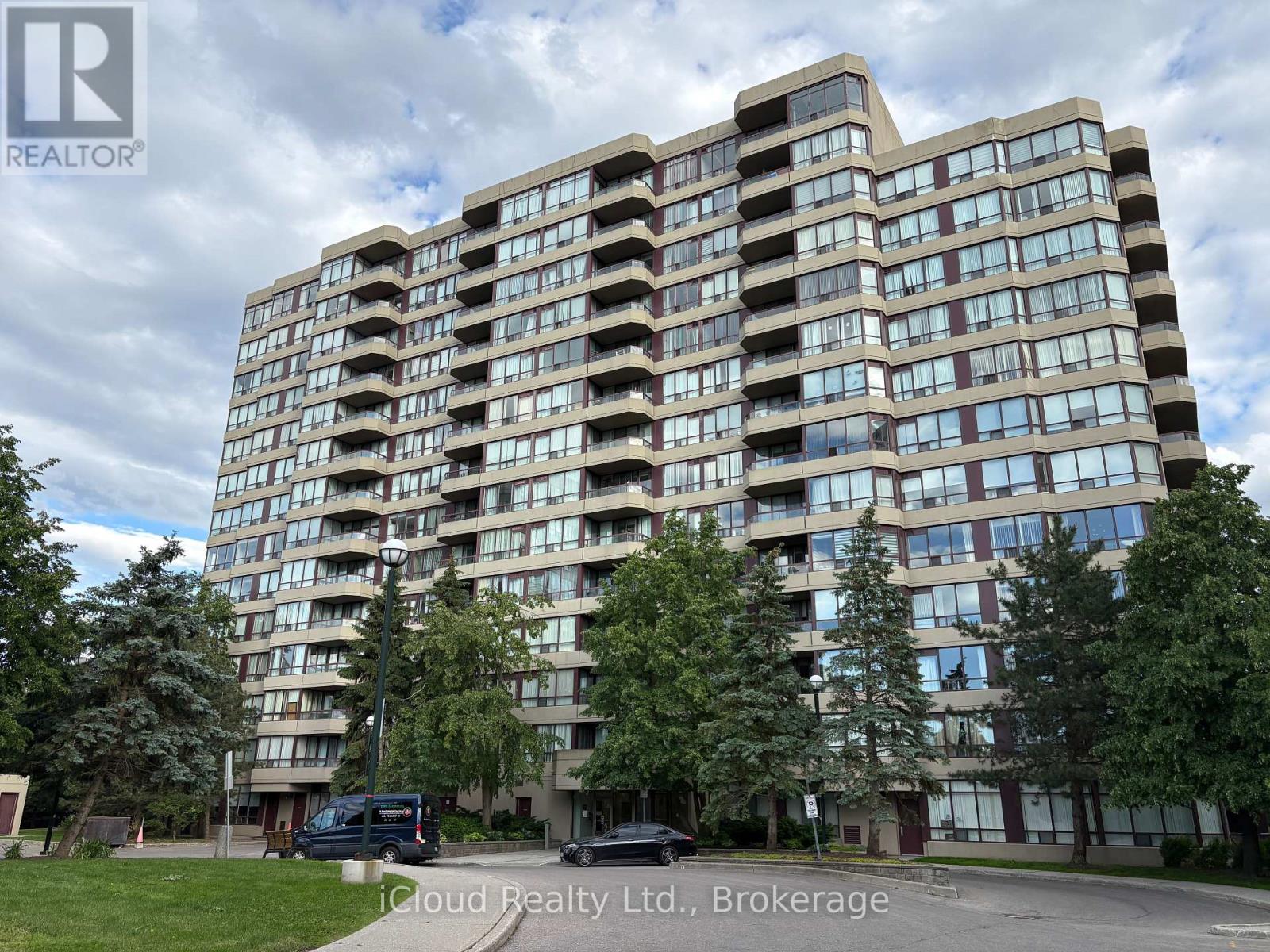 #710 91 TOWNSGATE DRIVE - 1