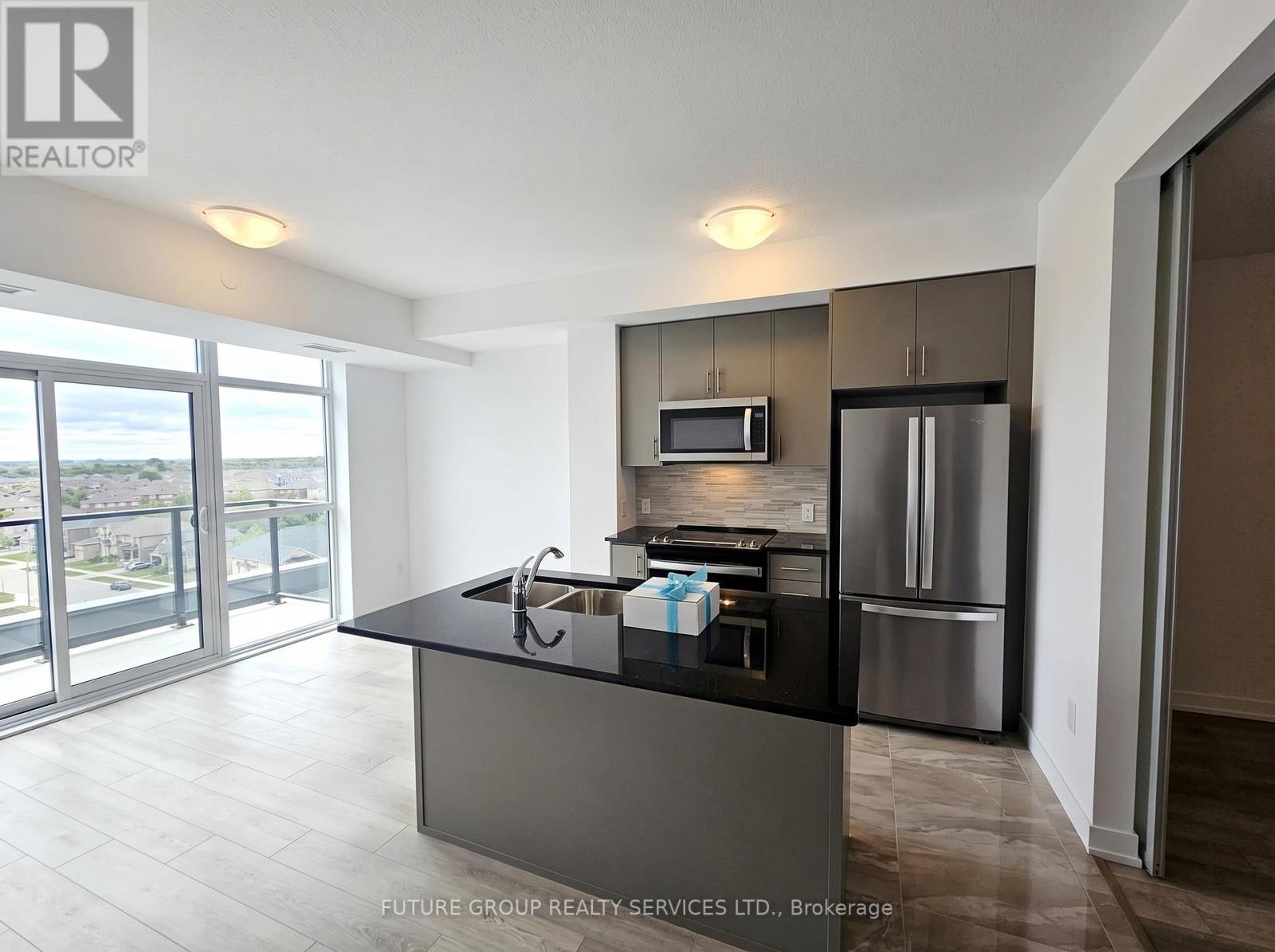 #612 460 DUNDAS STREET E - 7