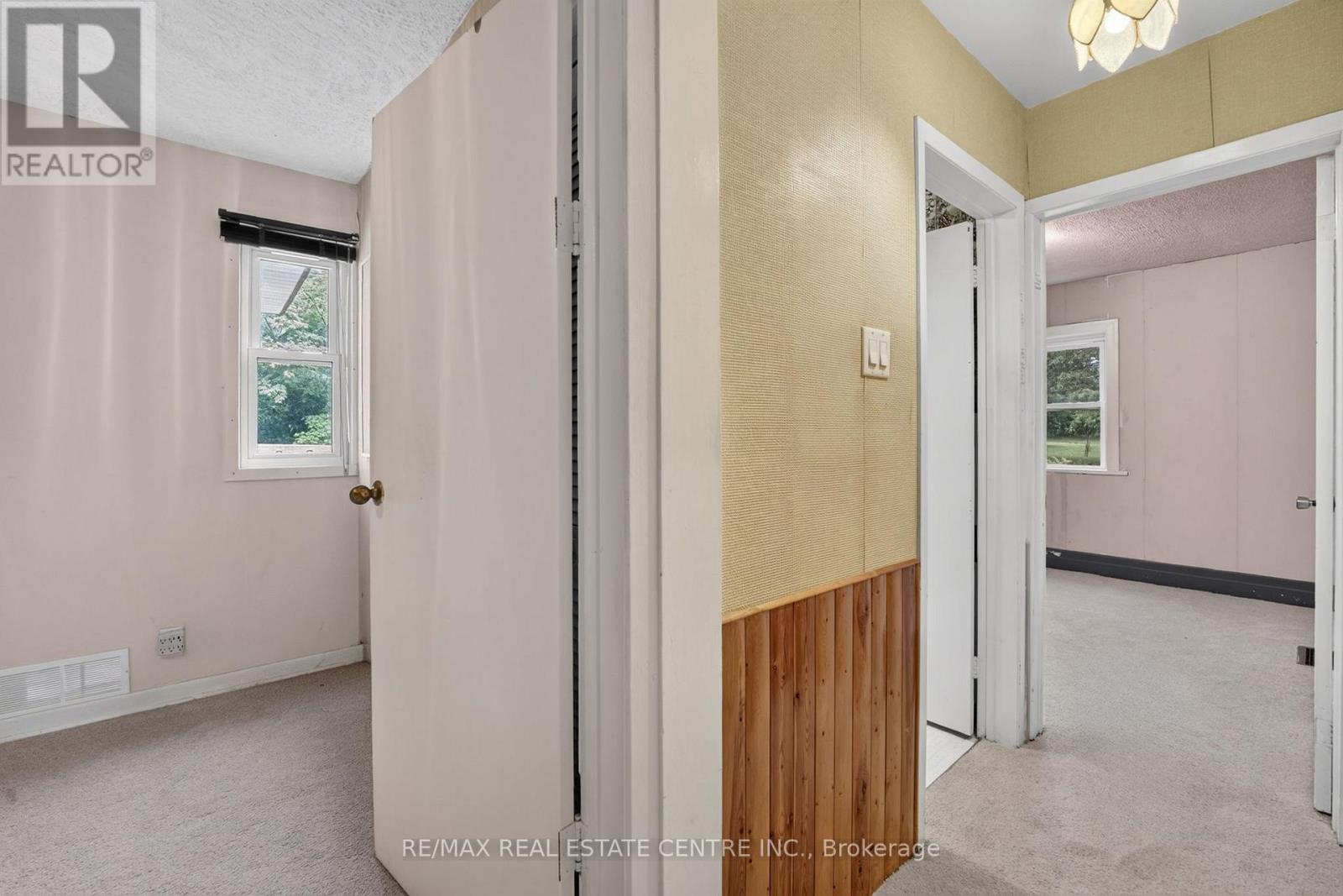69 SMITH STREET - 11