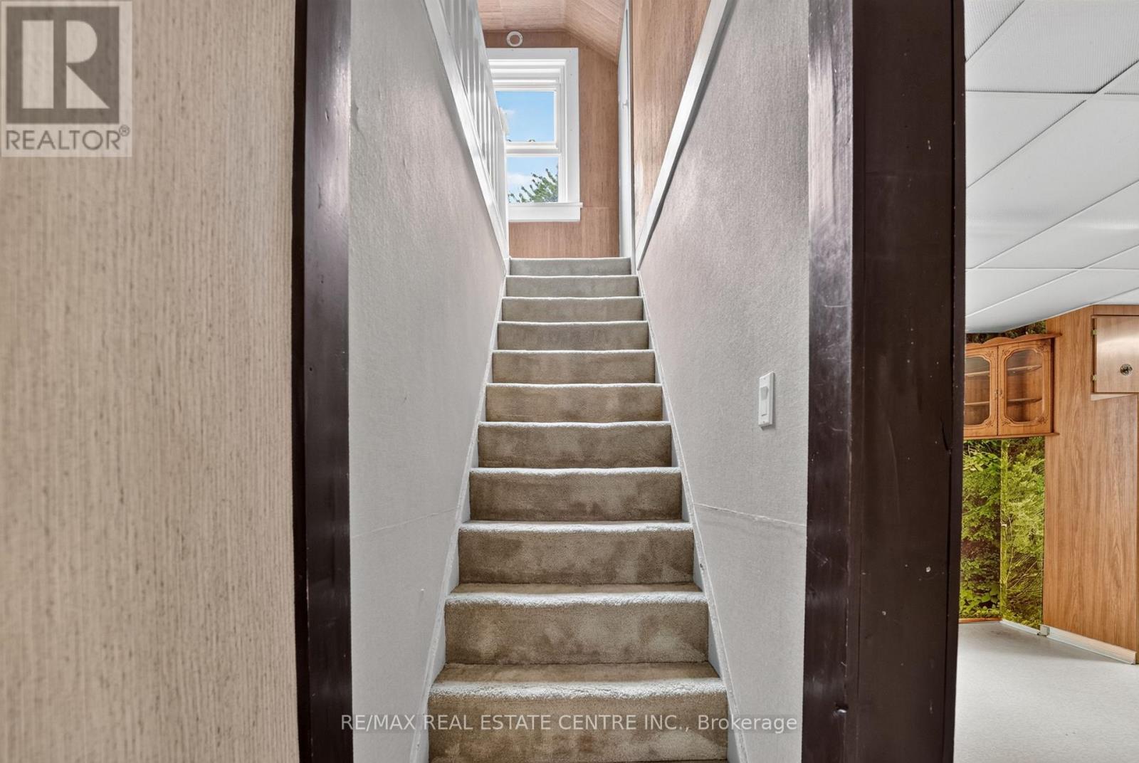 69 SMITH STREET - 33