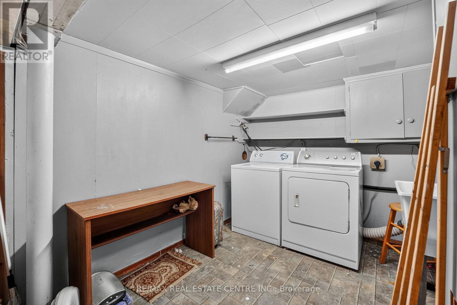 69 SMITH STREET - 39