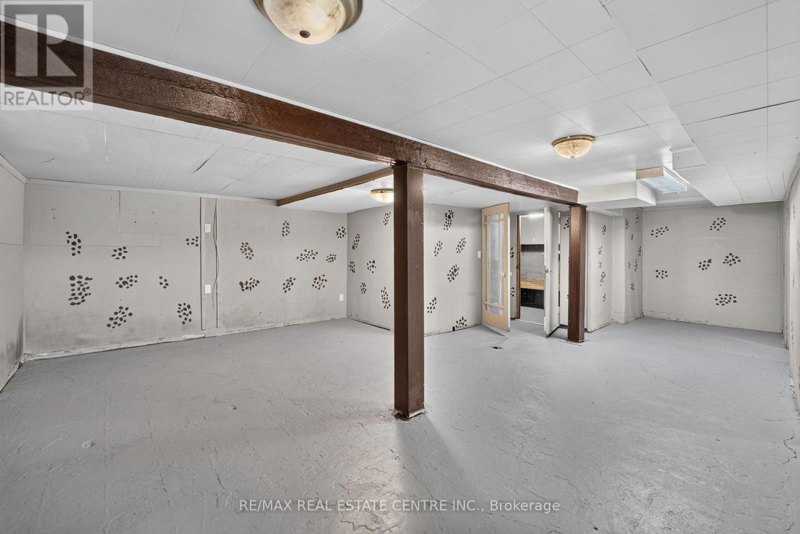 69 SMITH STREET - 40