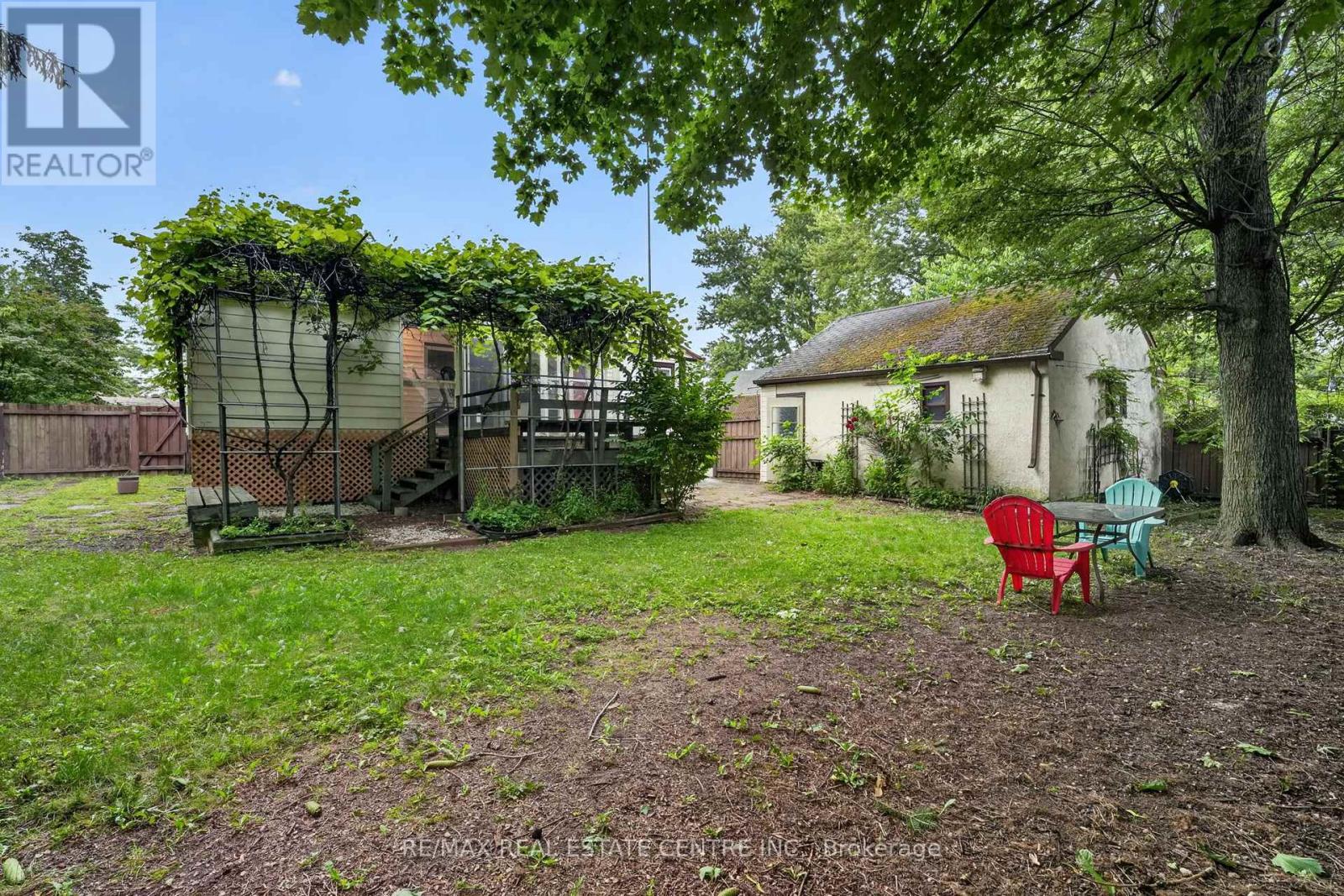 69 SMITH STREET - 46