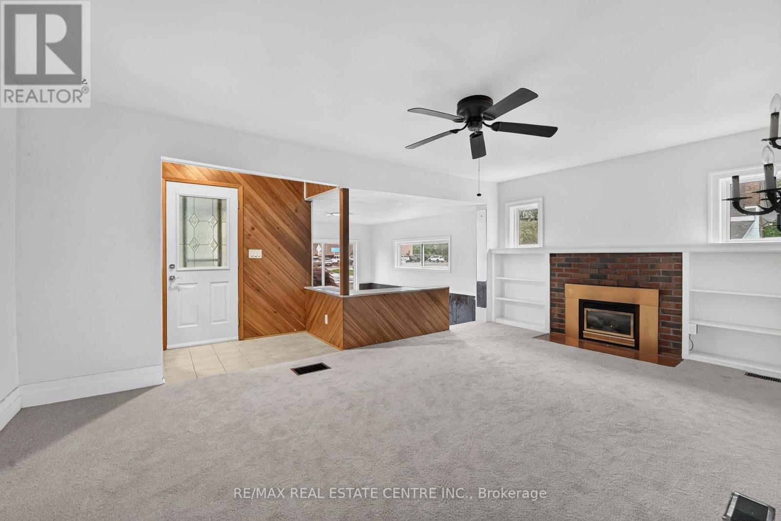 69 SMITH STREET - 5