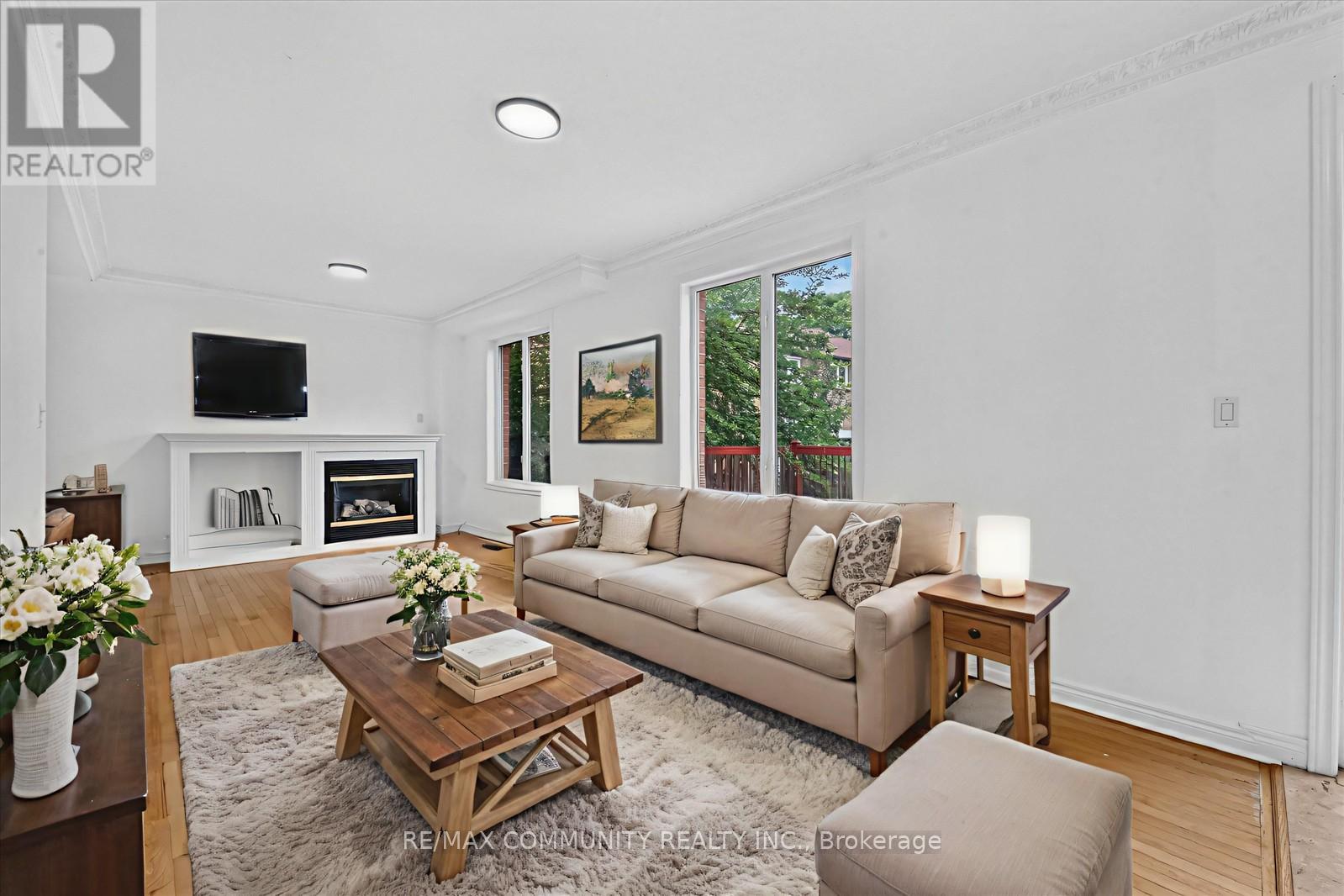 29 RIVER FOREST STREET W - 20