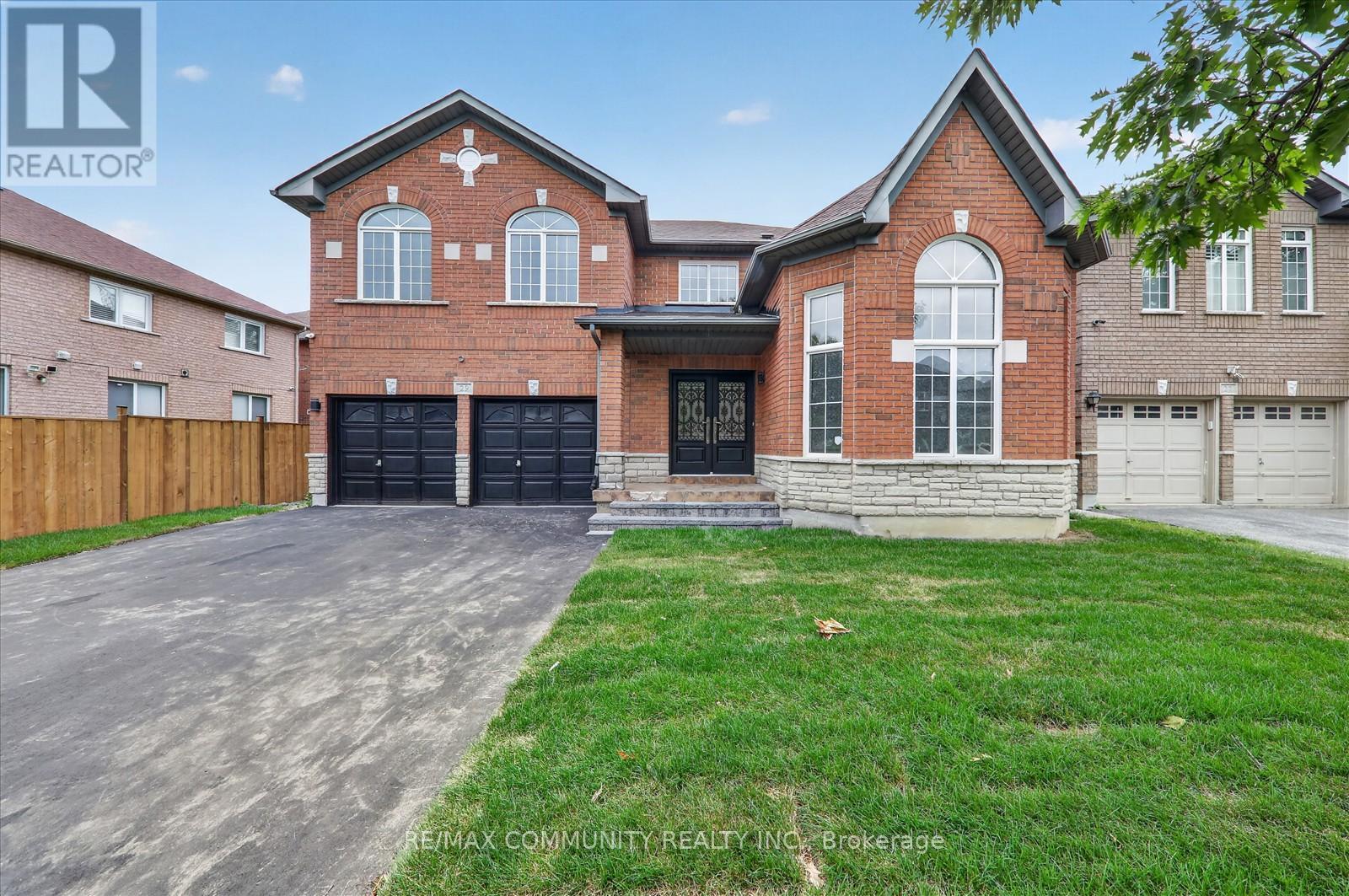 29 RIVER FOREST STREET W - 2