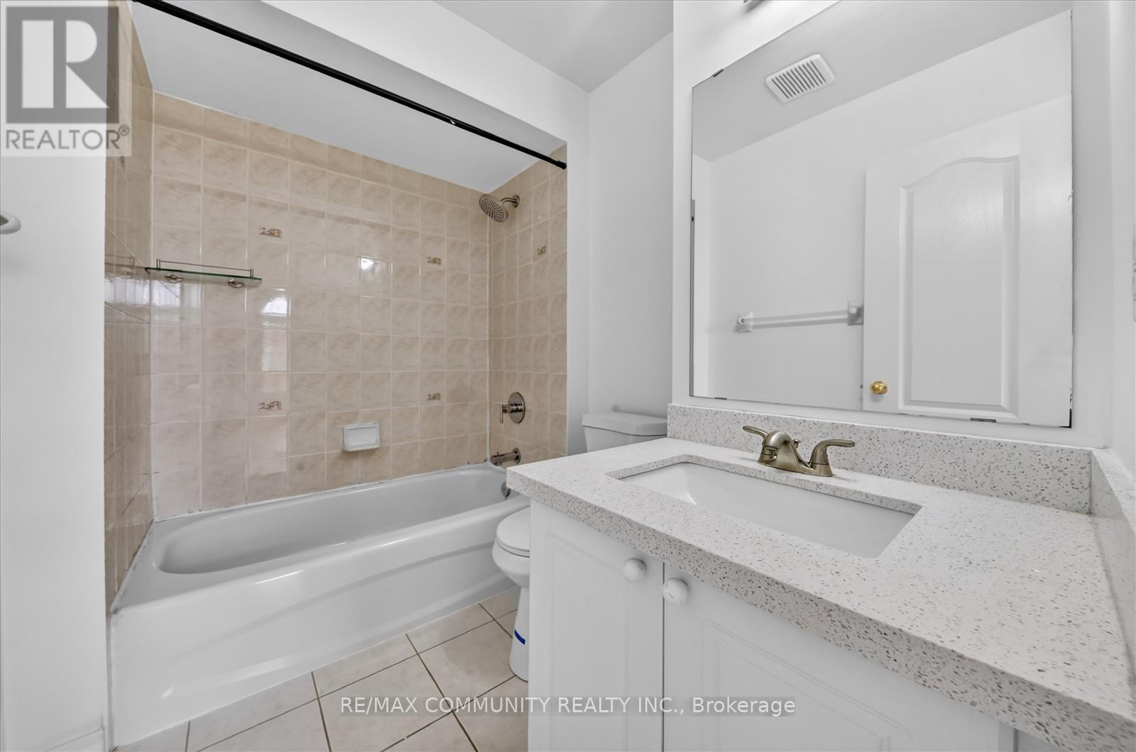 29 RIVER FOREST STREET W - 30