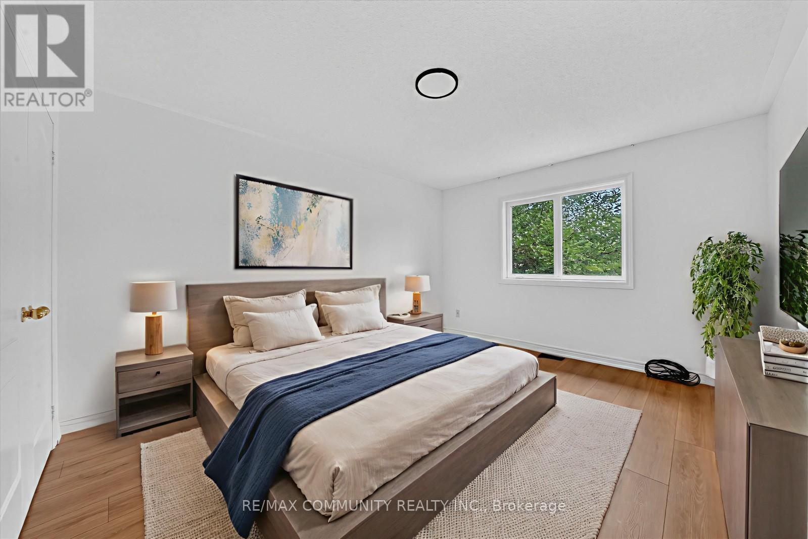 29 RIVER FOREST STREET W - 33