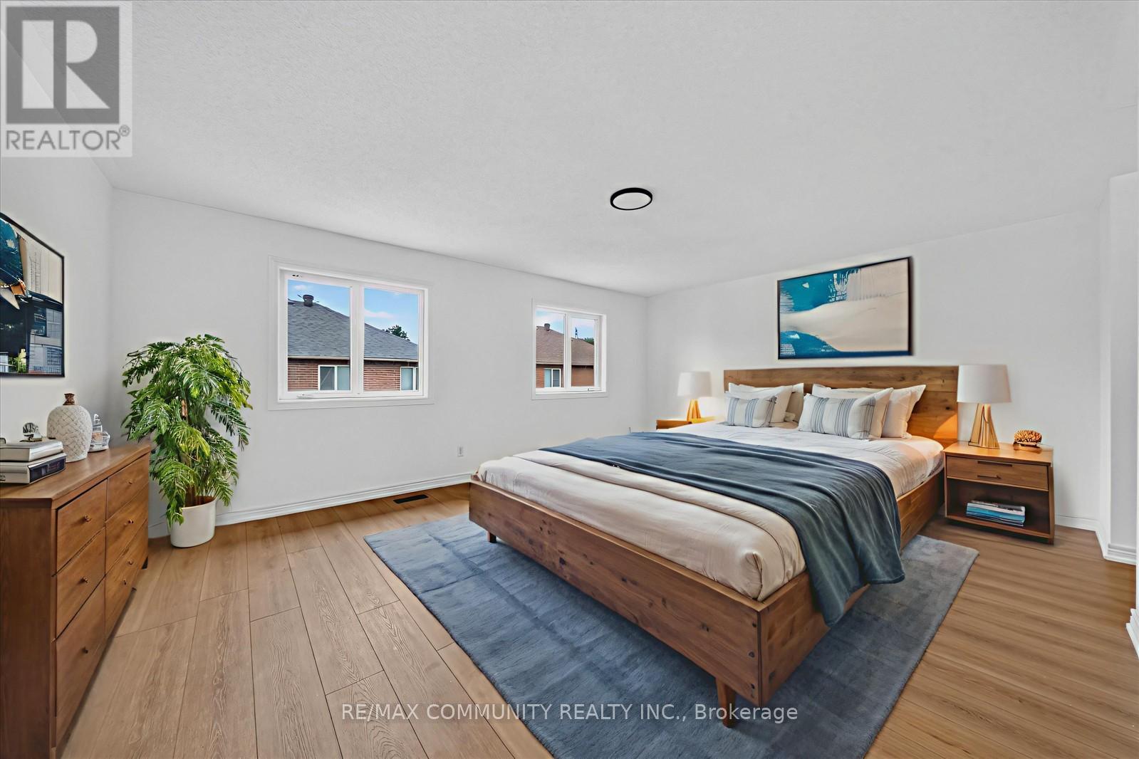 29 RIVER FOREST STREET W - 41