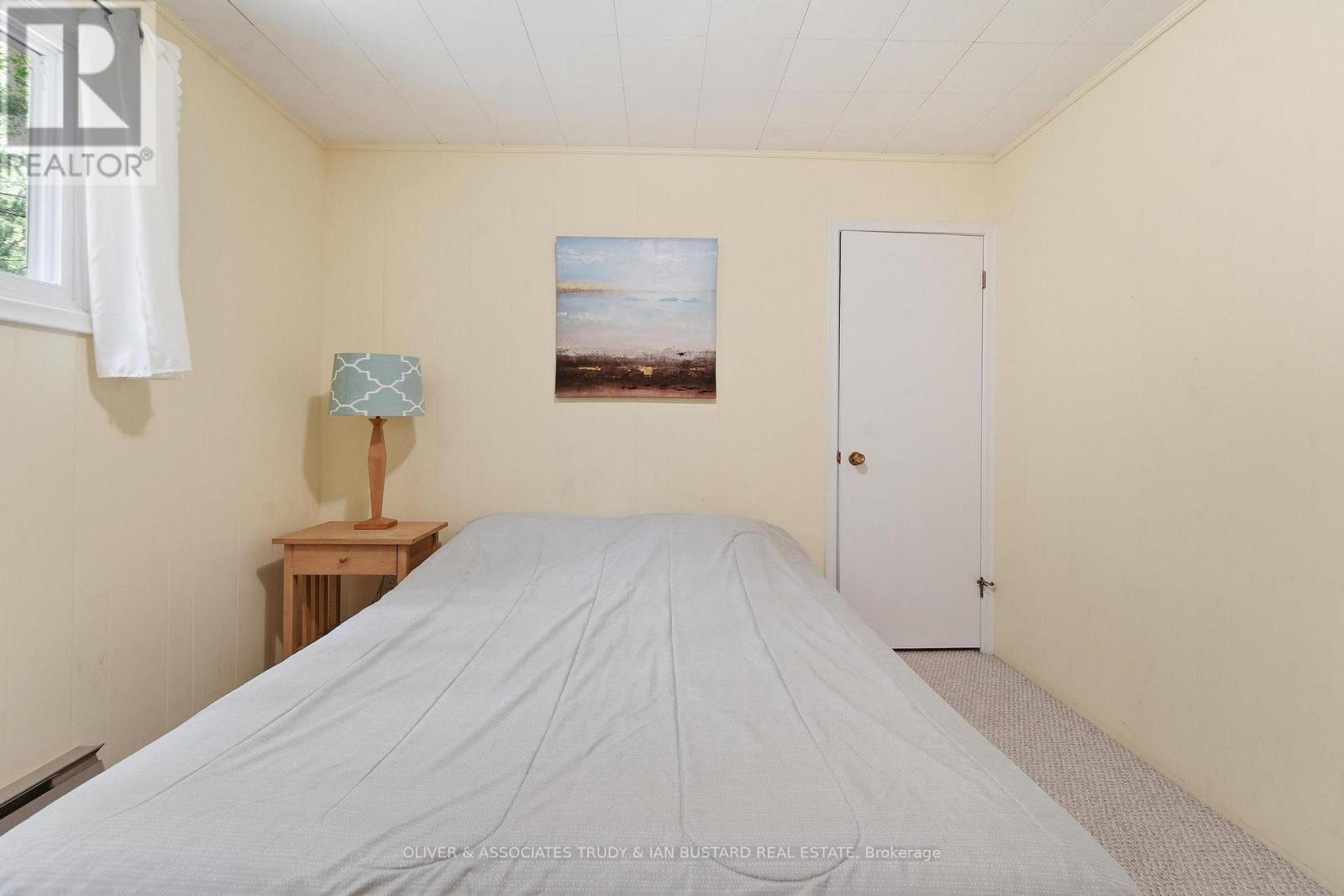 10294 BREWSTER BOULEVARD S - 33