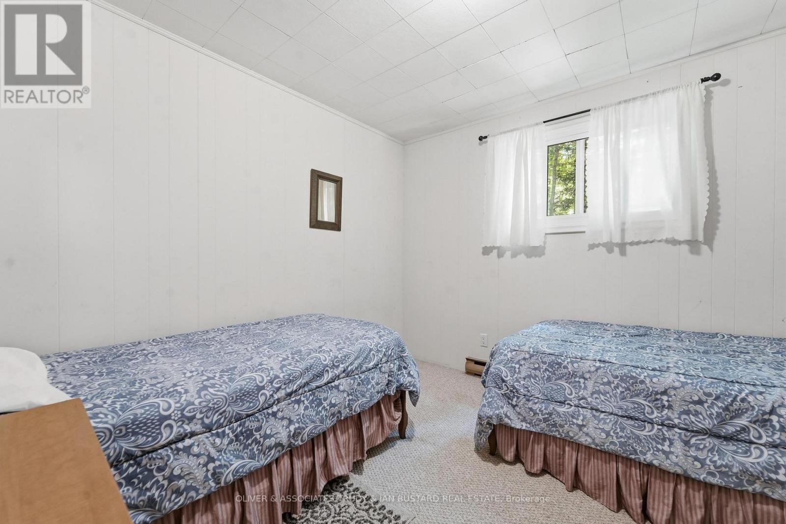 10294 BREWSTER BOULEVARD S - 35