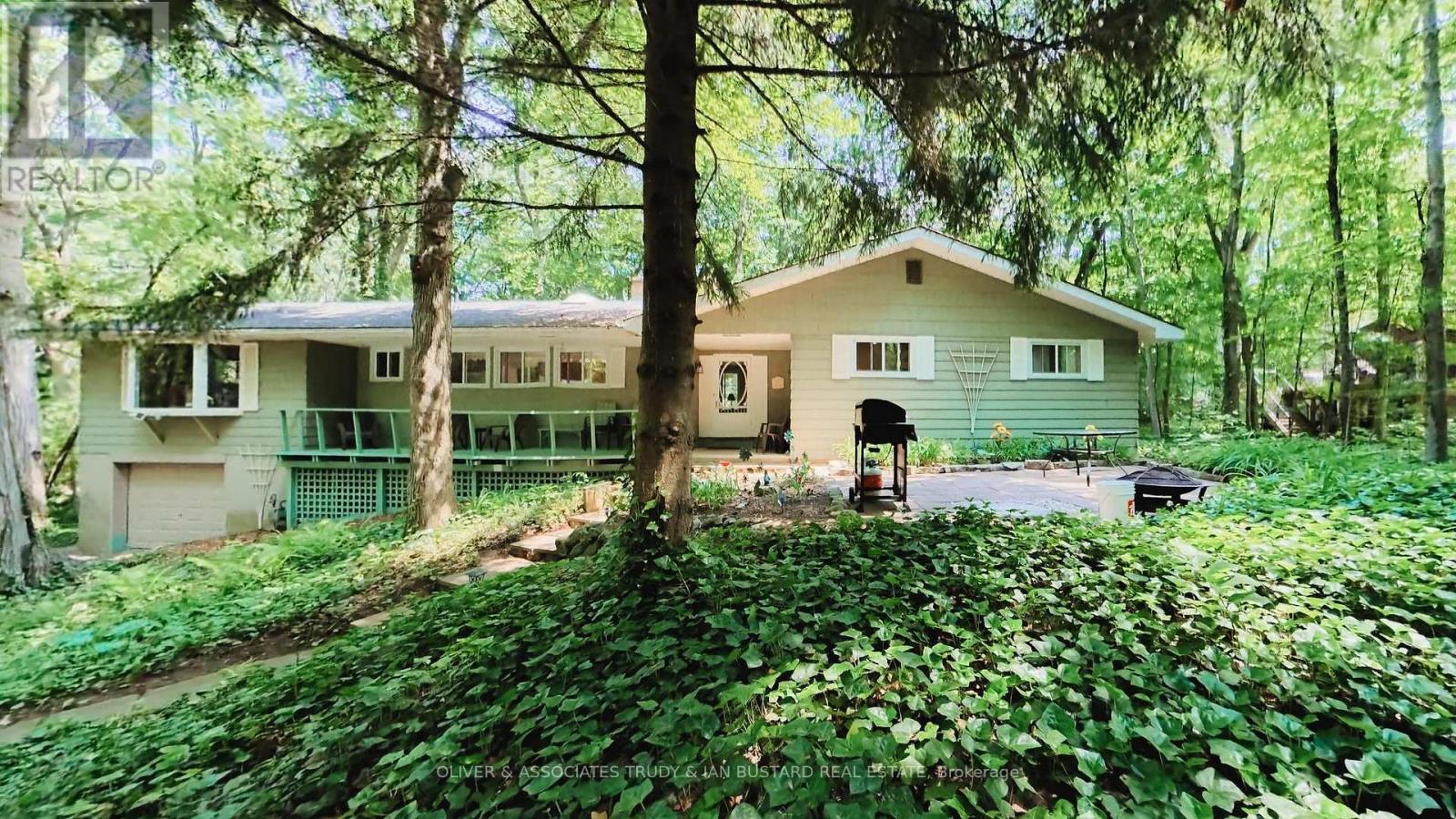 10294 BREWSTER BOULEVARD S - 46