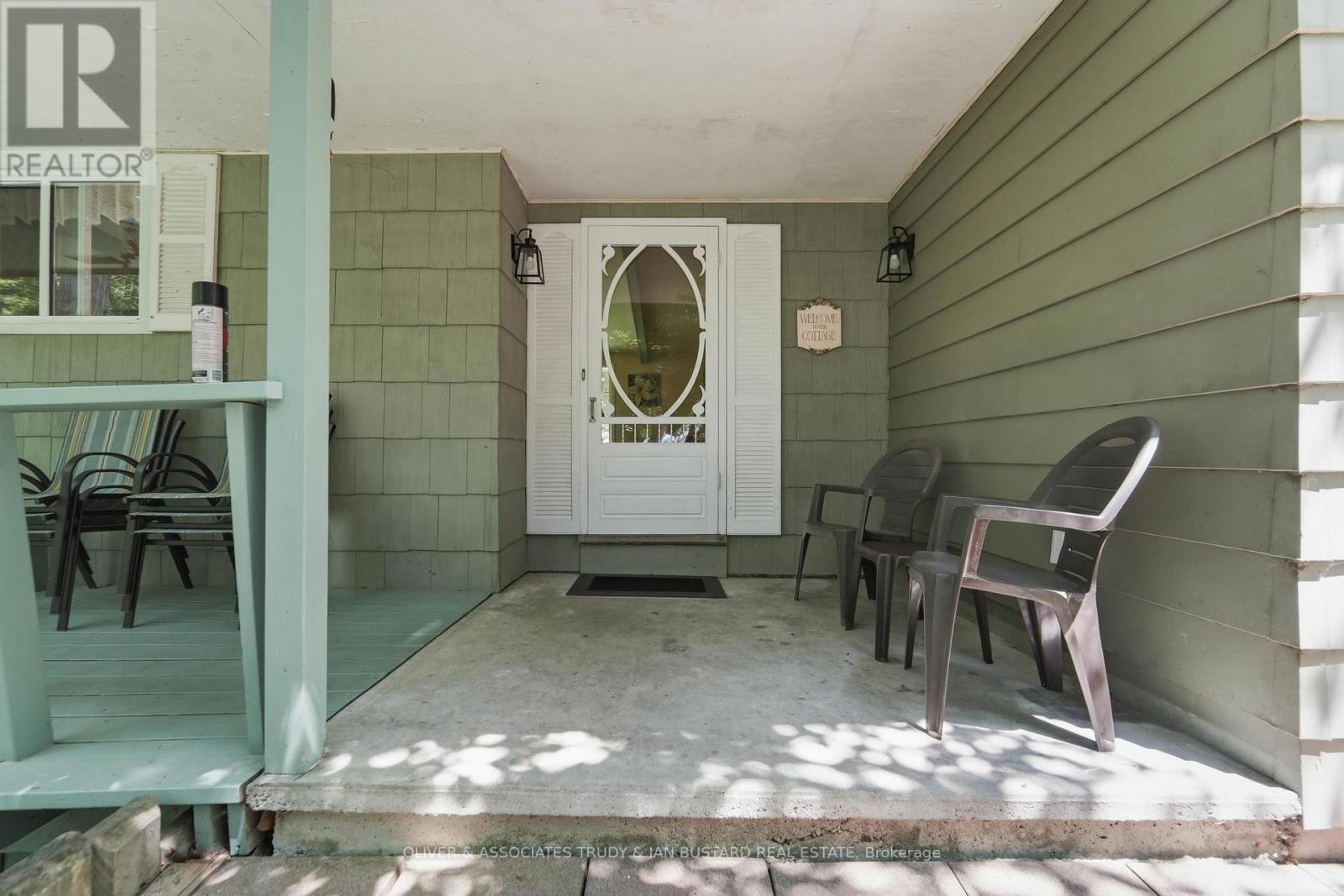 10294 BREWSTER BOULEVARD S - 7