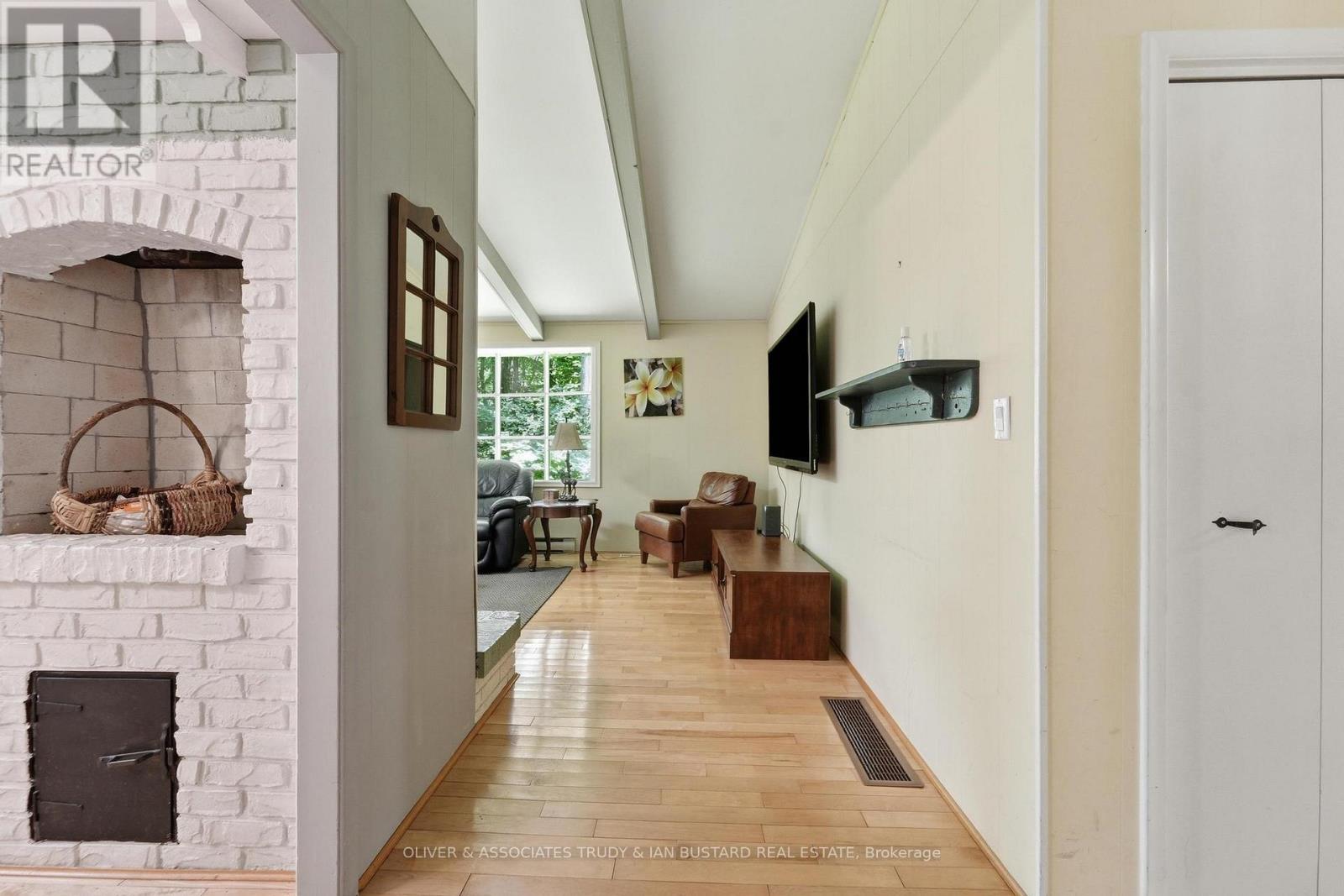10294 BREWSTER BOULEVARD S - 9