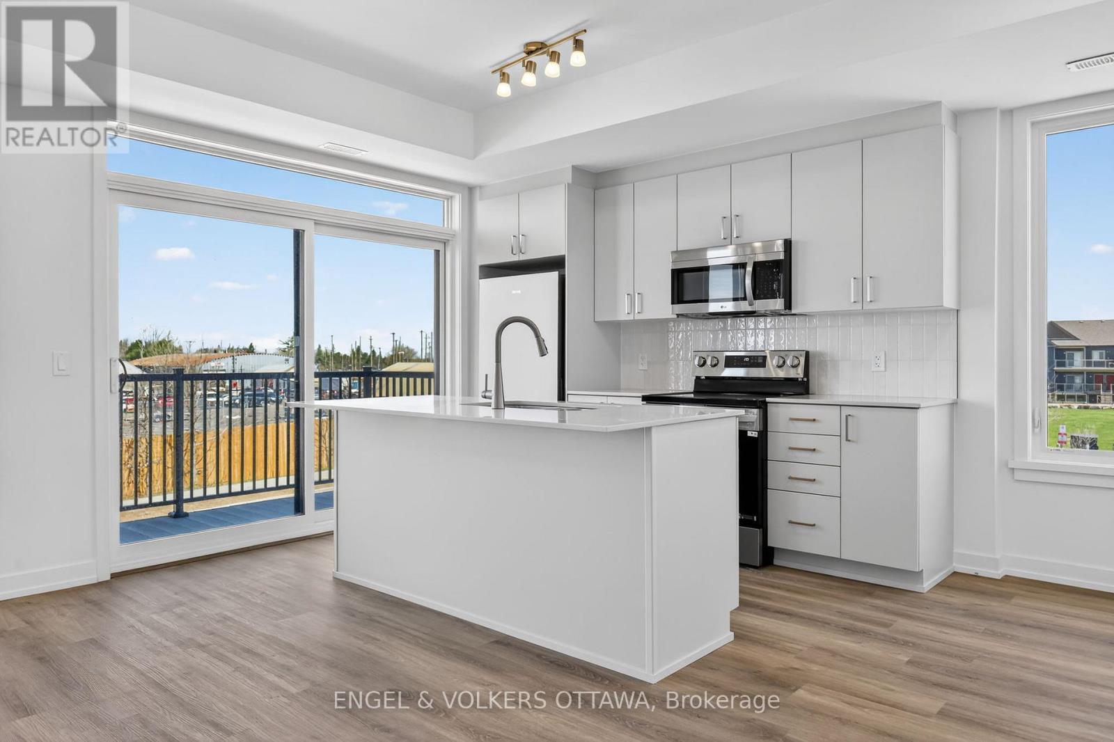 2 Bed, 3 Bath House for Rent in Ottawa – 110 STARDUST PRIVATE, Ottawa – MLS# X13498642 - Image 9
