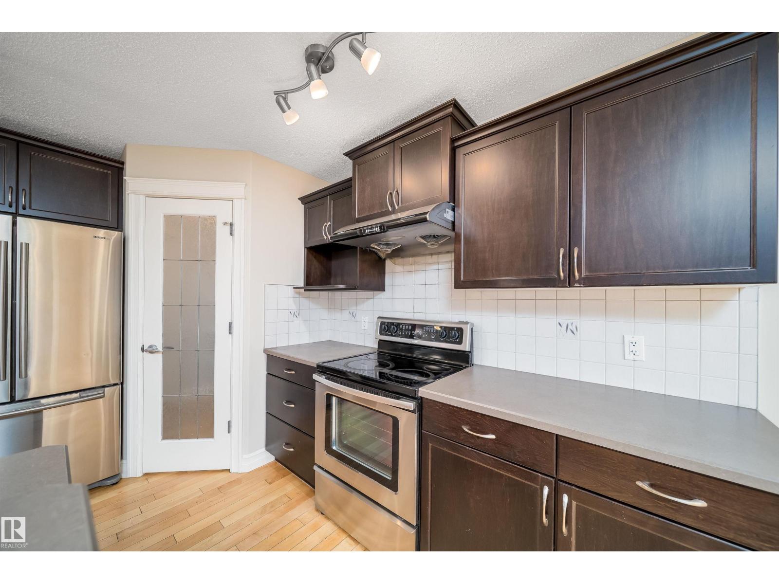 11312 13 AVE SW SW - 3