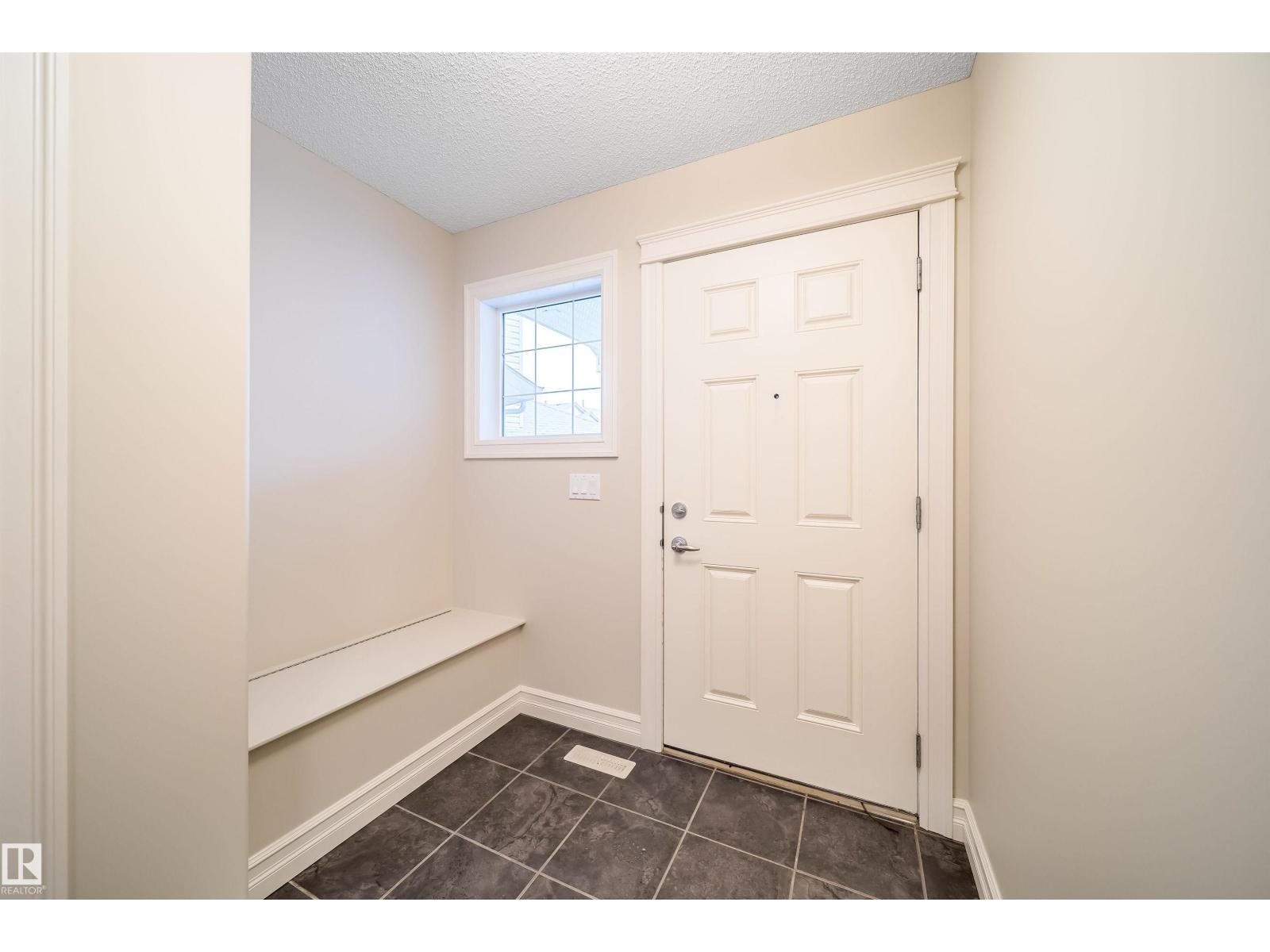 11312 13 AVE SW SW - 7