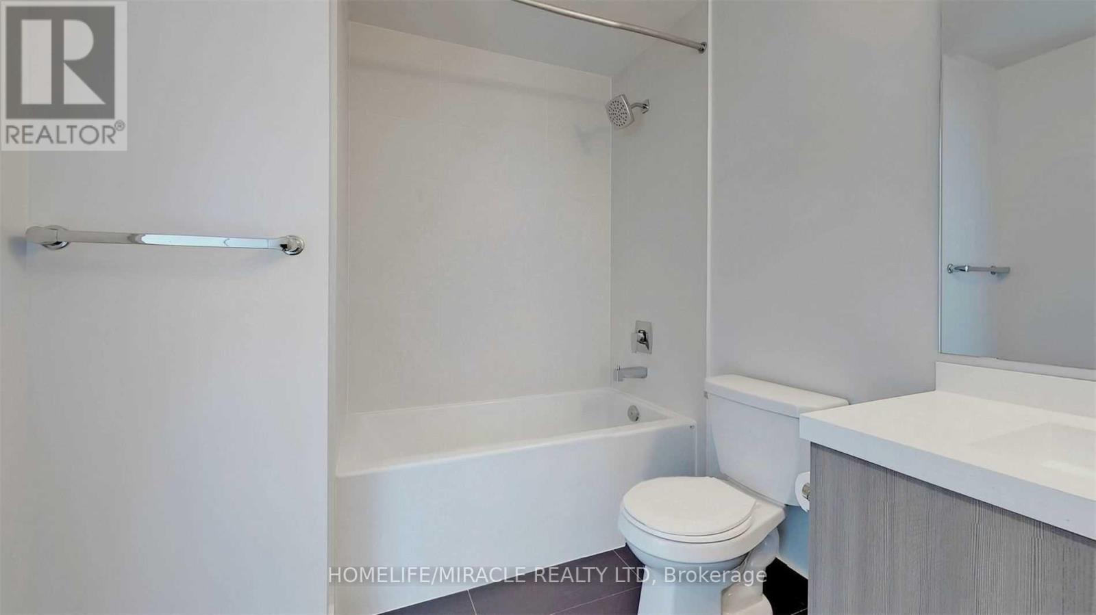 #2914 7895 JANE STREET - 18