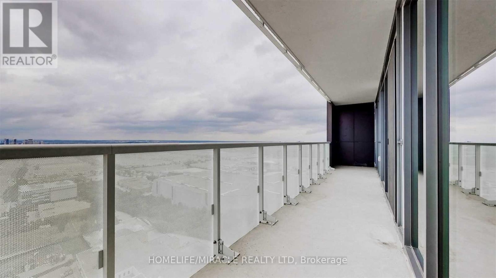 #2914 7895 JANE STREET - 21