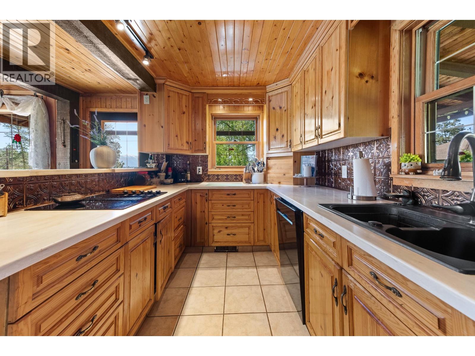 9776 Airport Access Road - 35