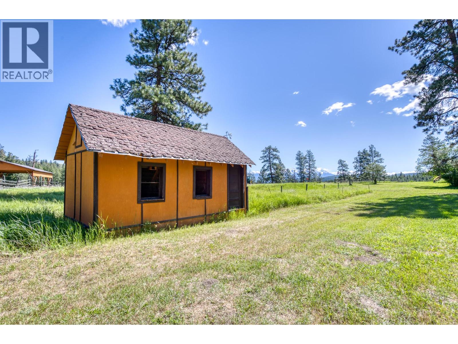 9776 Airport Access Road - 66