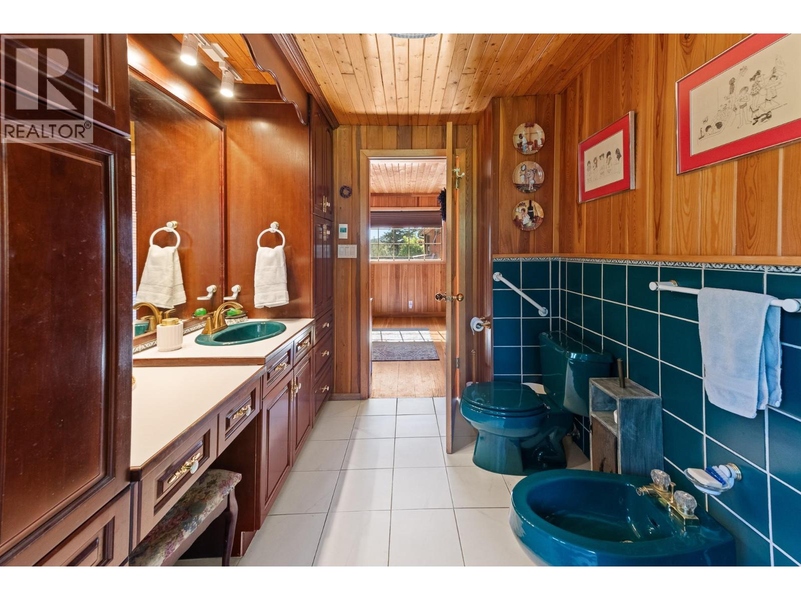 9776 Airport Access Road - 52