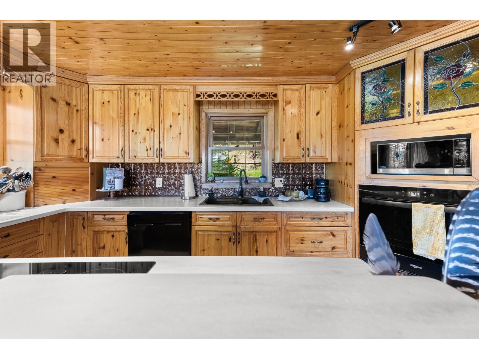 9776 Airport Access Road - 37