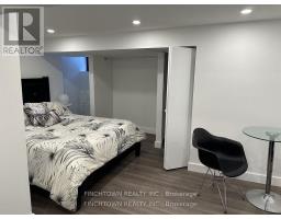 Bsmt B - 8 Yarn Road, Toronto, ON M9B1H5 Photo 10
