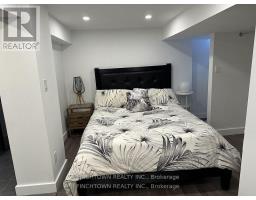 Bsmt B - 8 Yarn Road, Toronto, ON M9B1H5 Photo 12