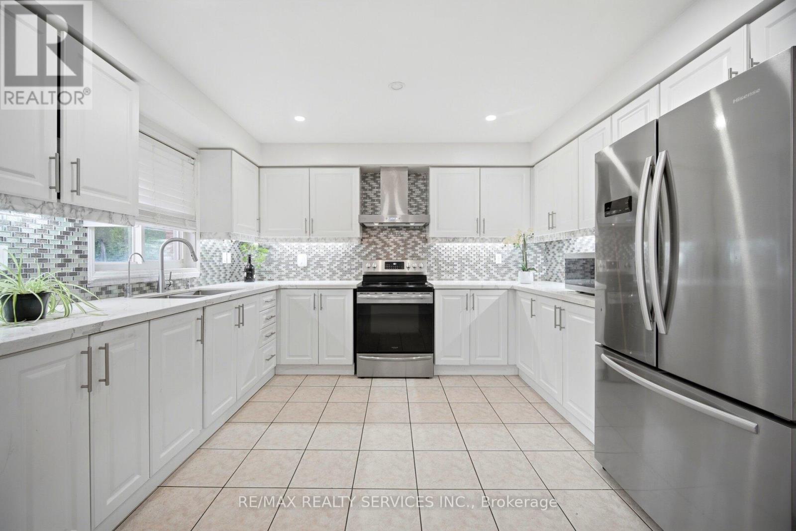 106 WILLIAMSON DRIVE - 12