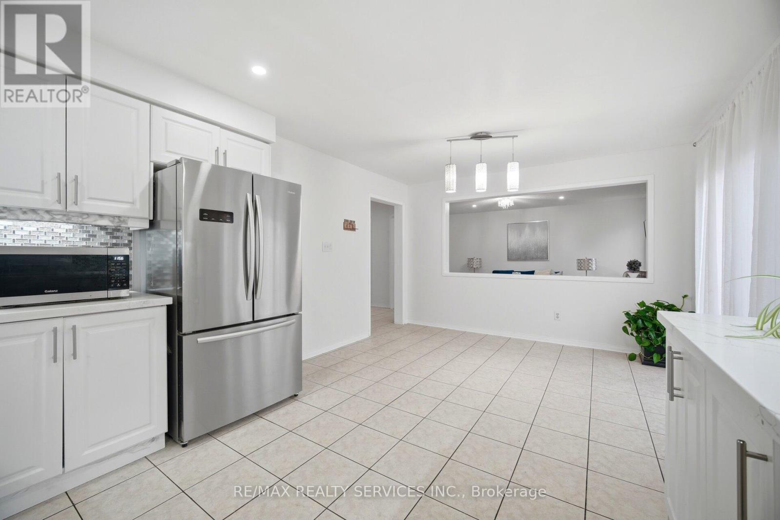 106 WILLIAMSON DRIVE - 16