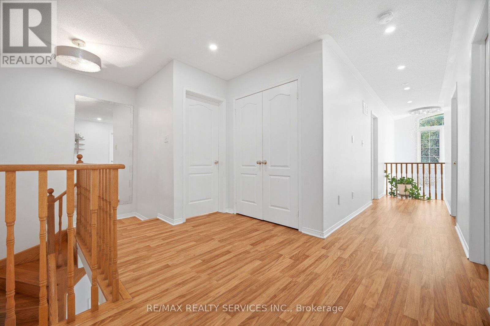 106 WILLIAMSON DRIVE - 25
