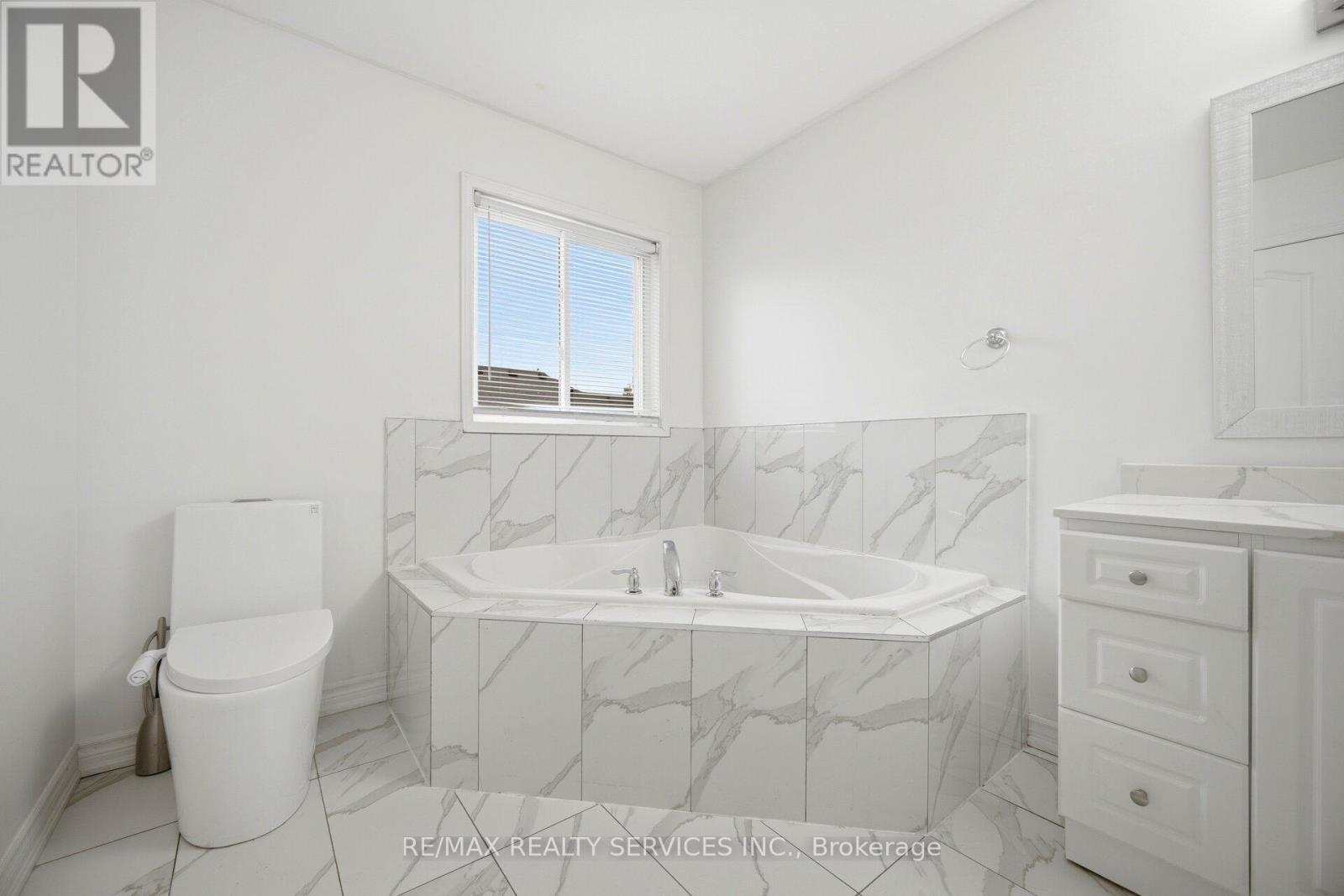 106 WILLIAMSON DRIVE - 31