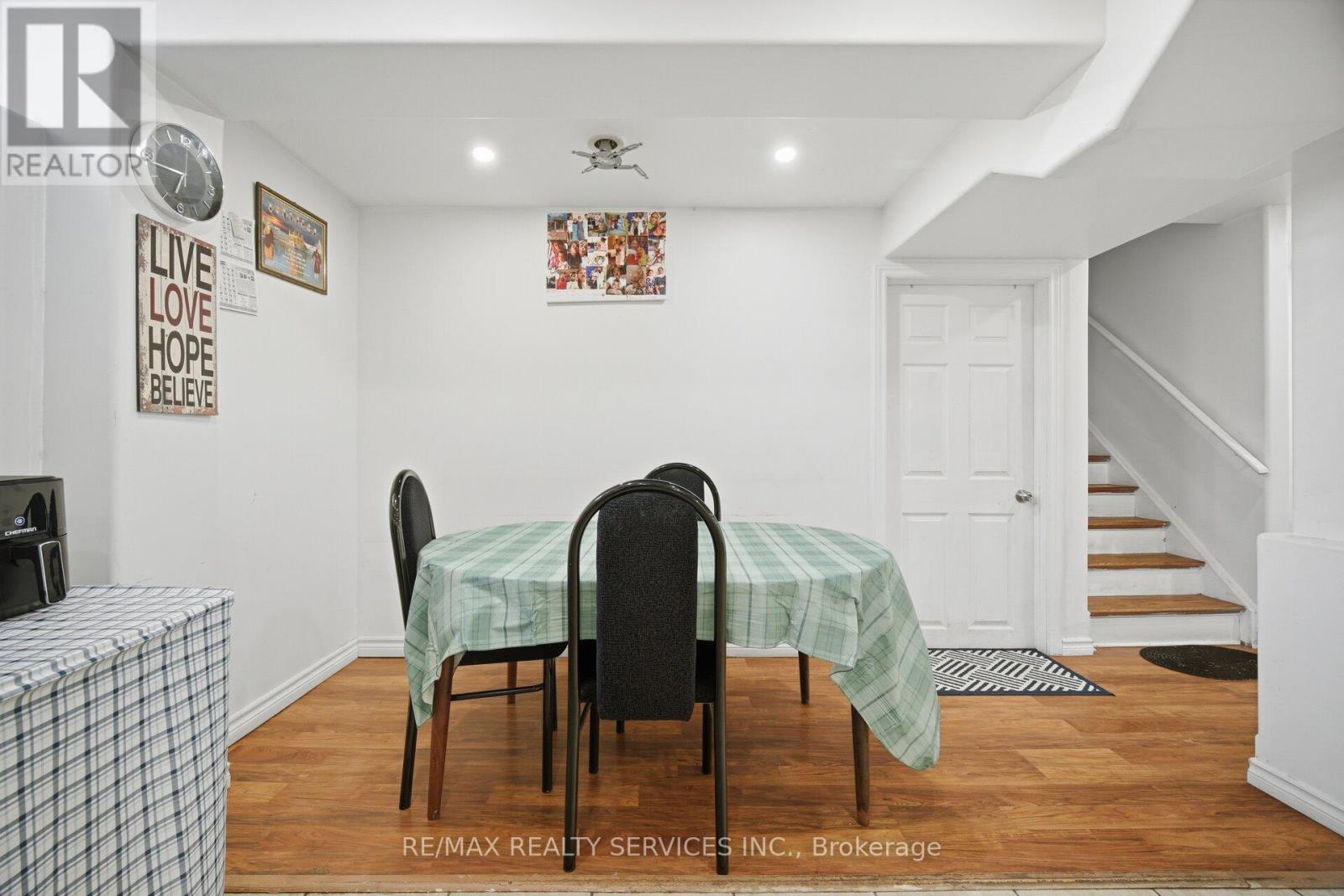 106 WILLIAMSON DRIVE - 42